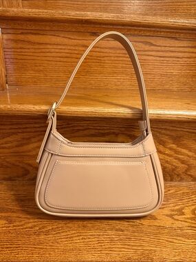 Elli Studios Sophie Bag in a caramel brown